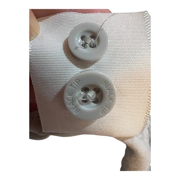 Black Tip Big Catch Gray Fishing Shirt Men’s Large Pockets Gear Loops Chest 24” - Picture 9 of 9